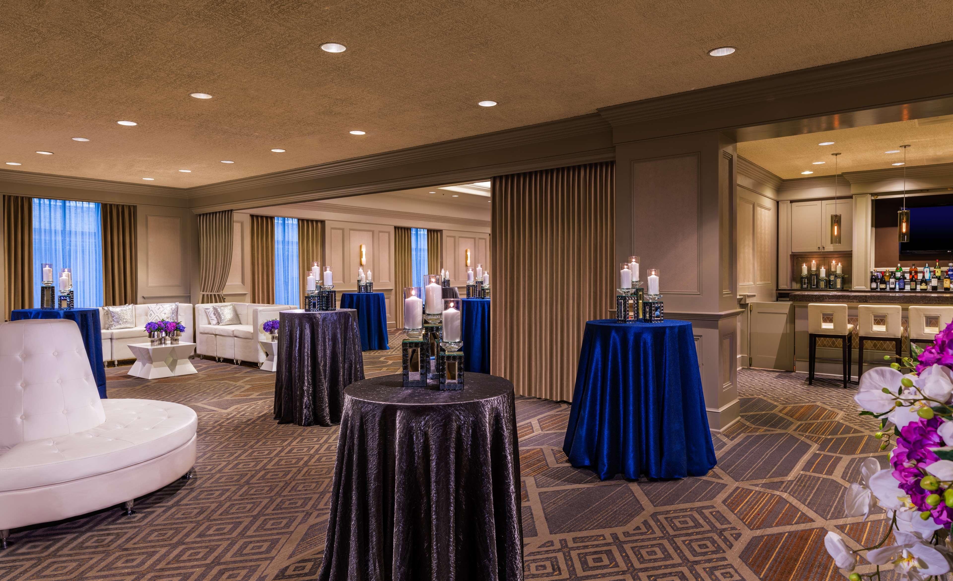 Hilton Minneapolis Ngoại thất bức ảnh