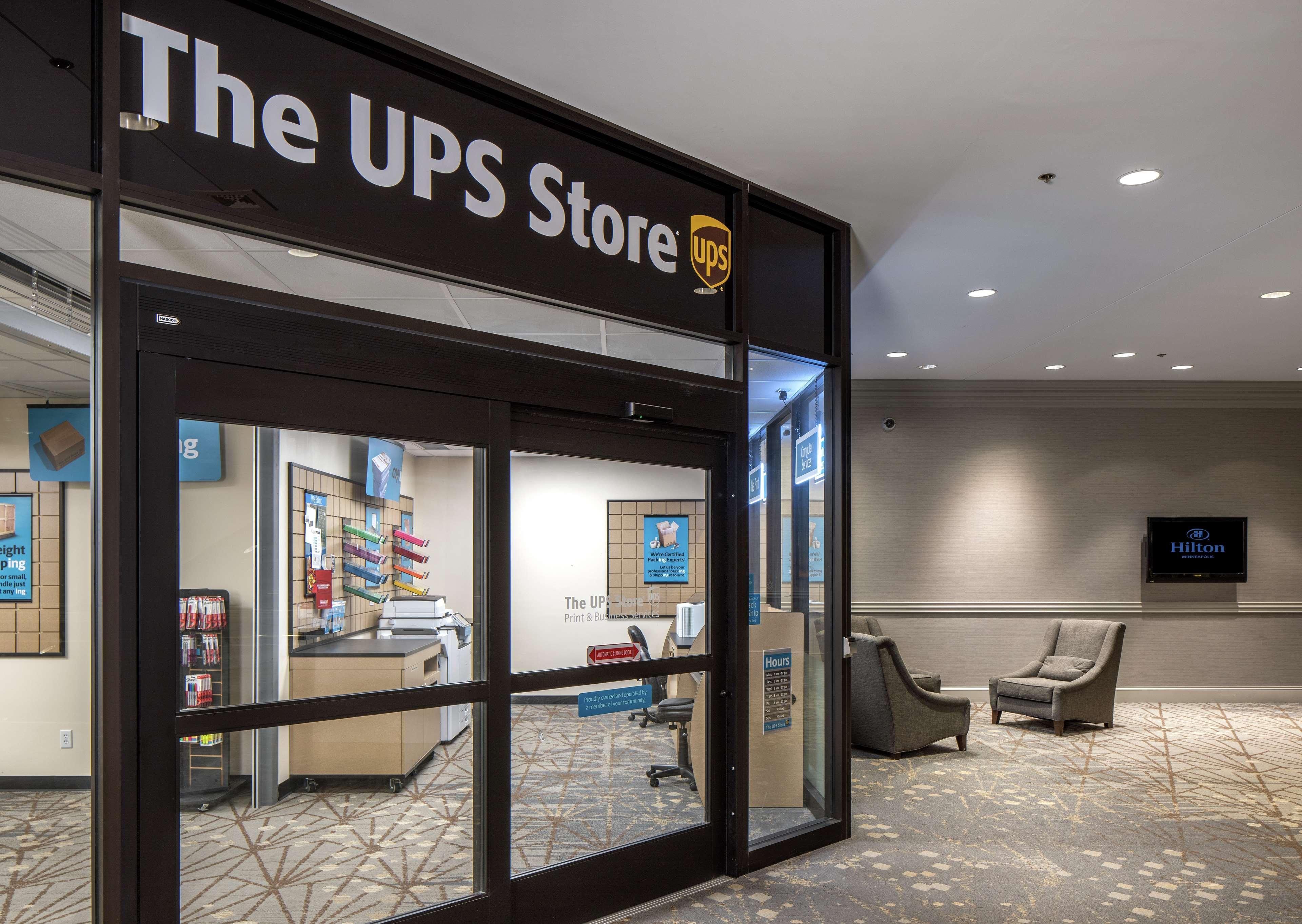 Hilton Minneapolis Ngoại thất bức ảnh